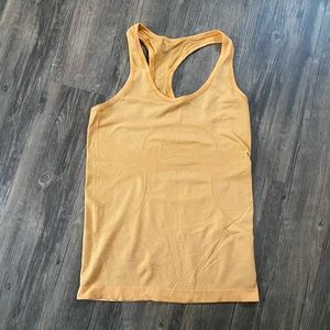 Lululemon swiftly tank SOLD